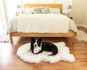 Large/Extra Large - 1 count Paw PupRug Faux Fur Orthopedic Dog Bed White