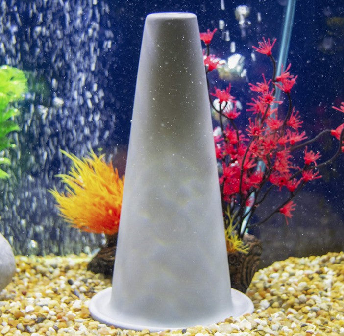 1 count Penn Plax Aquarium Fish Breeding Cone